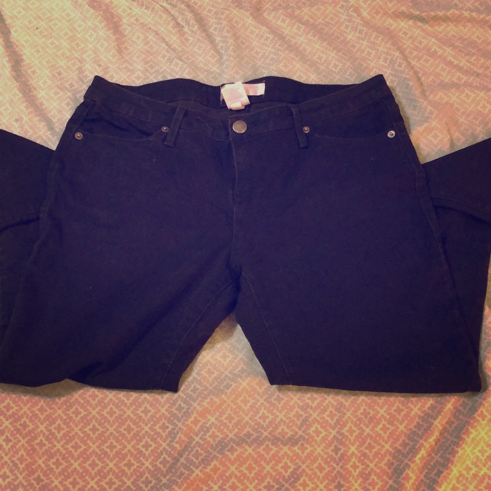 Black skinny jeans